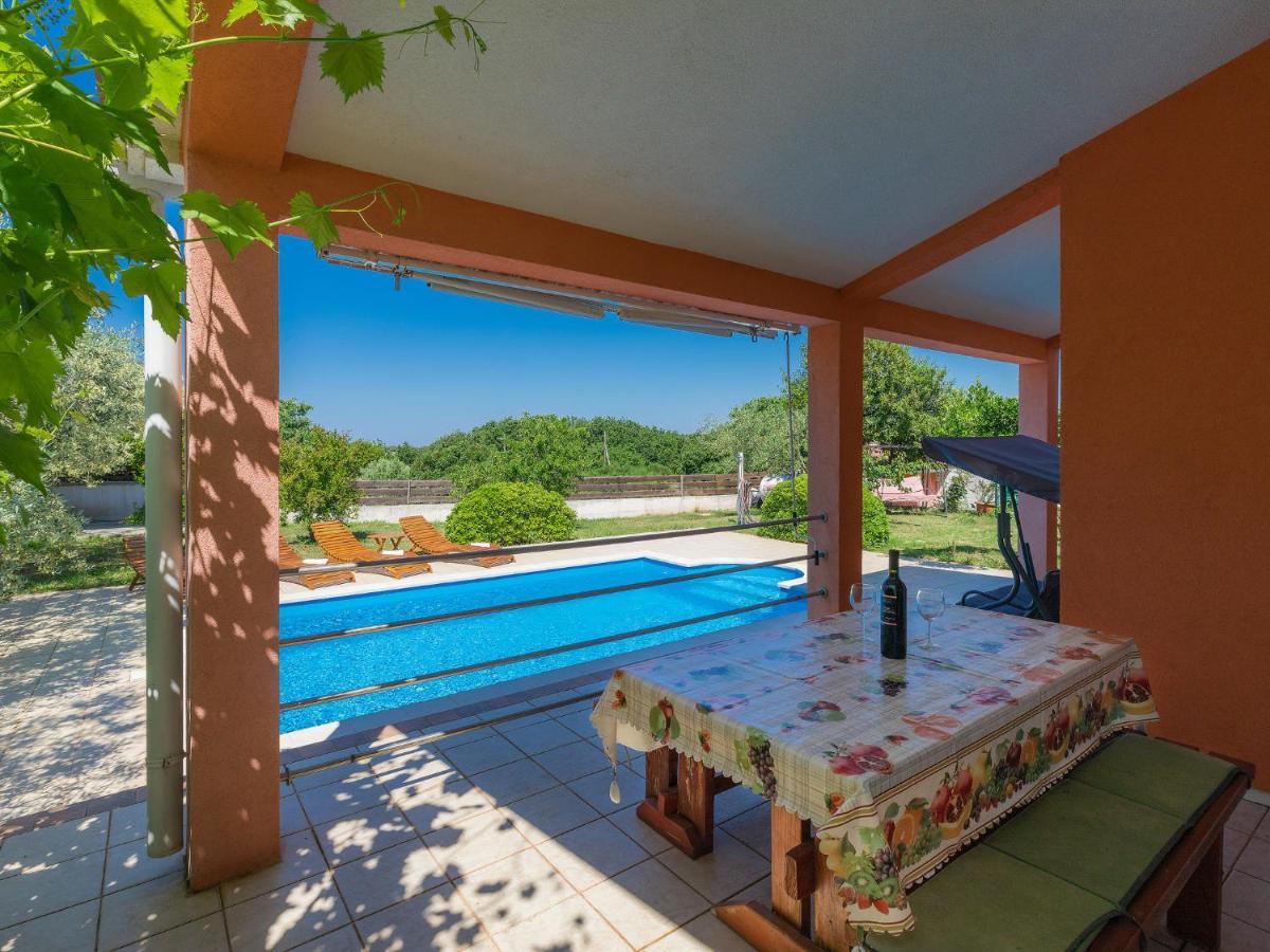 Holiday Home Cherry - Mdn149 By Interhome Liznjan Exterior photo